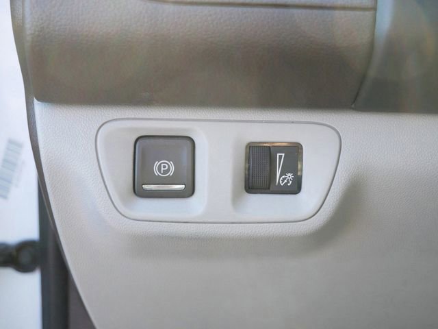 Used 2023 GMC Acadia SLT image 18