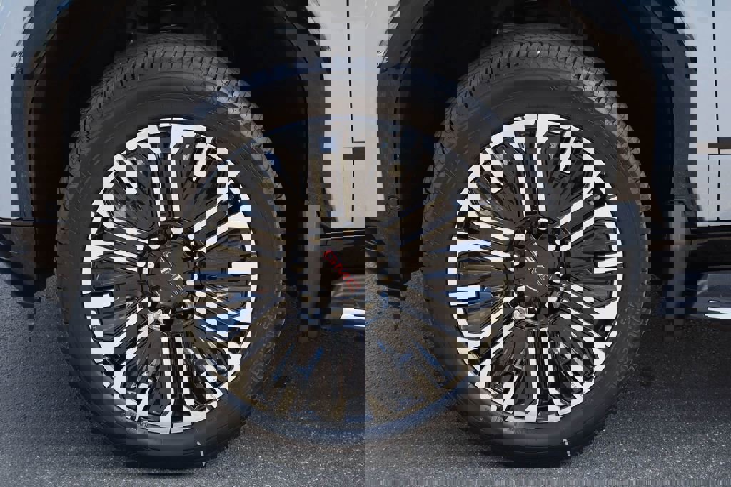 New 2026 GMC Sierra EV Denali AWD/4WD image 21