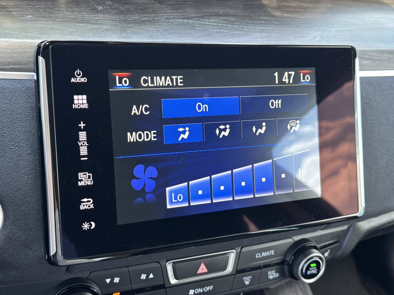 Certified 2019 Honda Clarity Touring image 17