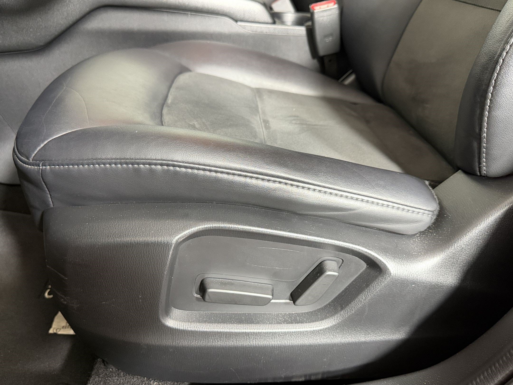 Used 2021 MAZDA CX-5 Touring FWD image 13