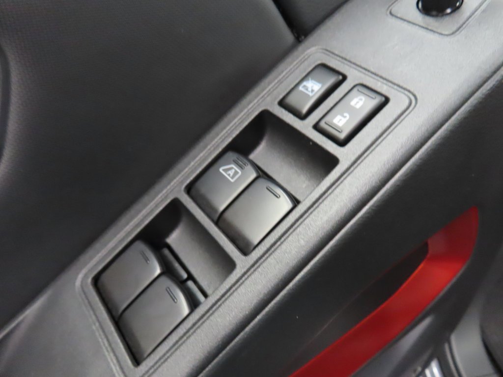 Used 2023 Nissan Frontier PRO-4X image 61