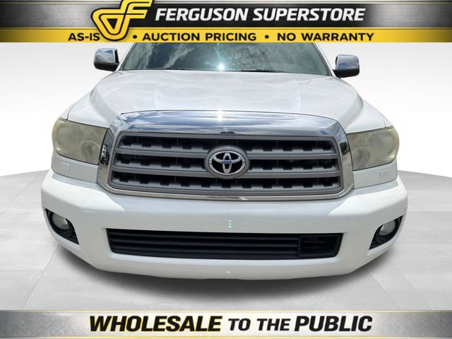 Used 2011 Toyota Sequoia Platinum AWD/4WD image 2