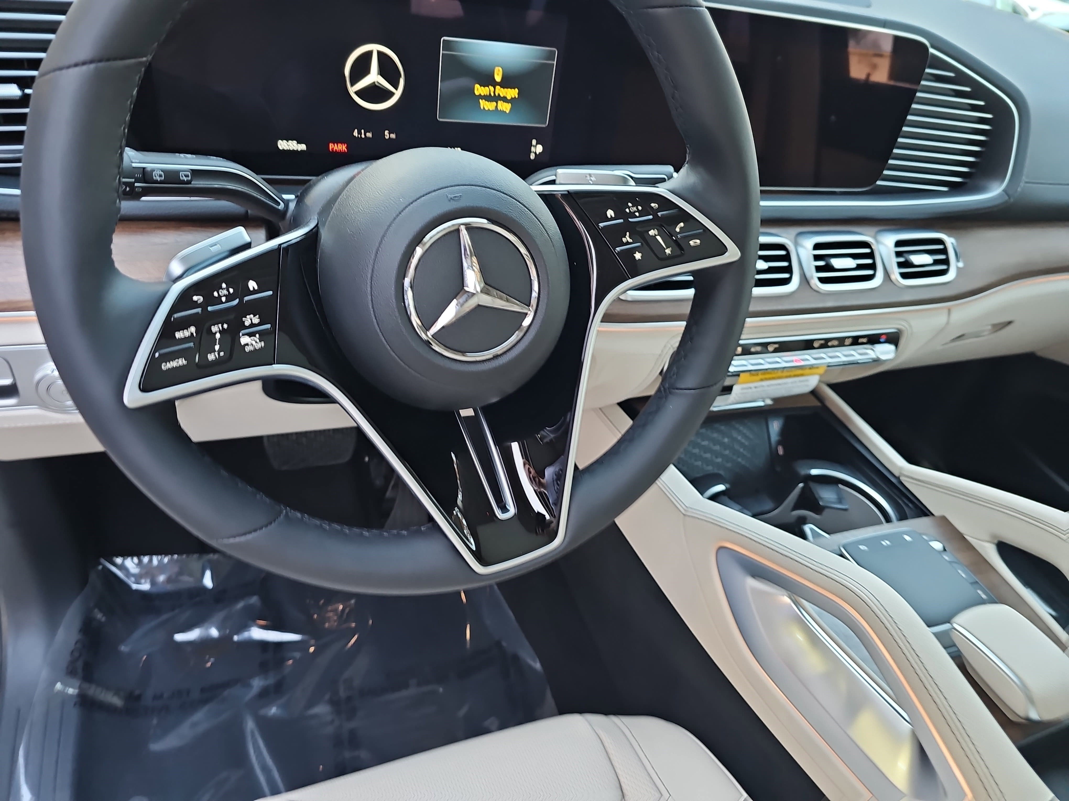 New 2026 Mercedes-Benz GLE 450 4MATIC image 17