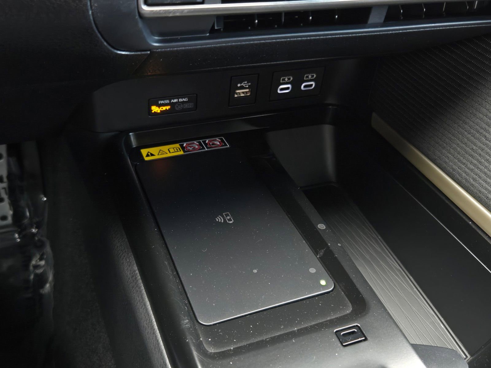 Certified 2026 Toyota Camry SE FWD image 17