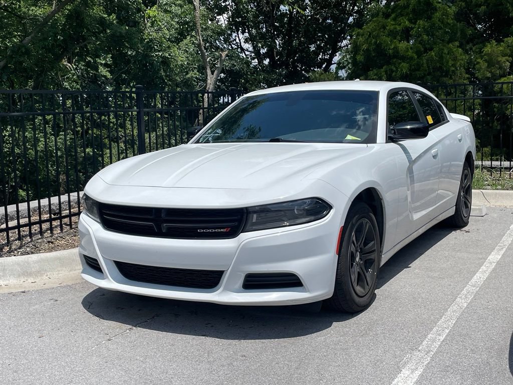 Used 2023 Dodge Charger SXT RWD image 3