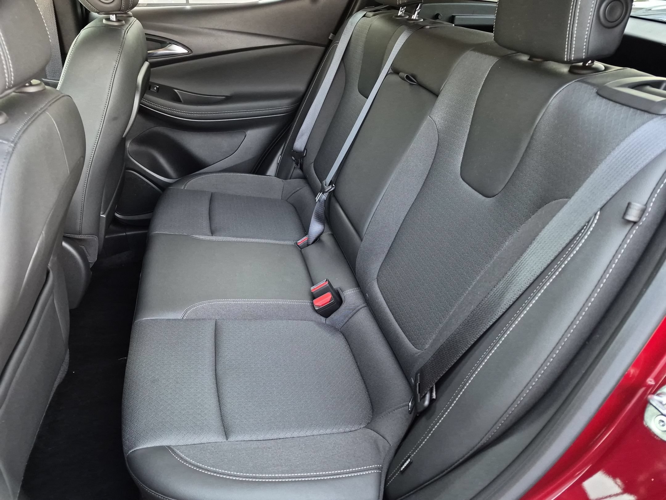 Certified 2023 Buick Encore GX Select w/ Sport Touring Package FWD image 24