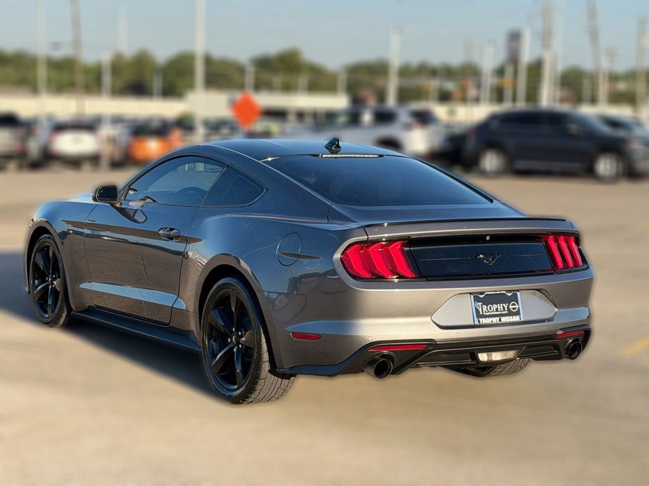 Used 2022 Ford Mustang Coupe w/ Equipment Group 101A RWD image 5