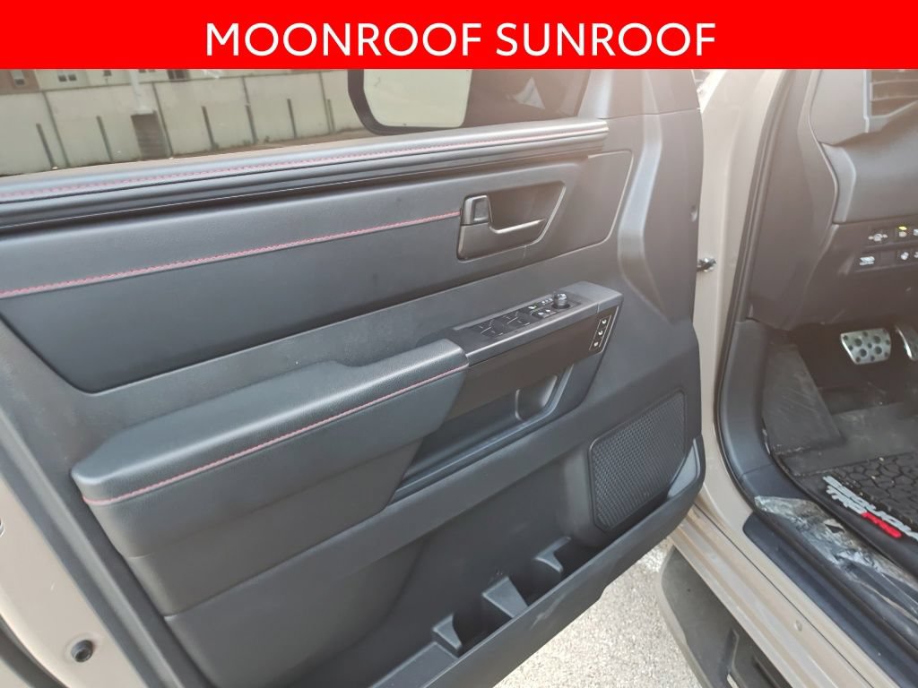 Used 2025 Toyota Sequoia TRD Pro AWD/4WD image 6