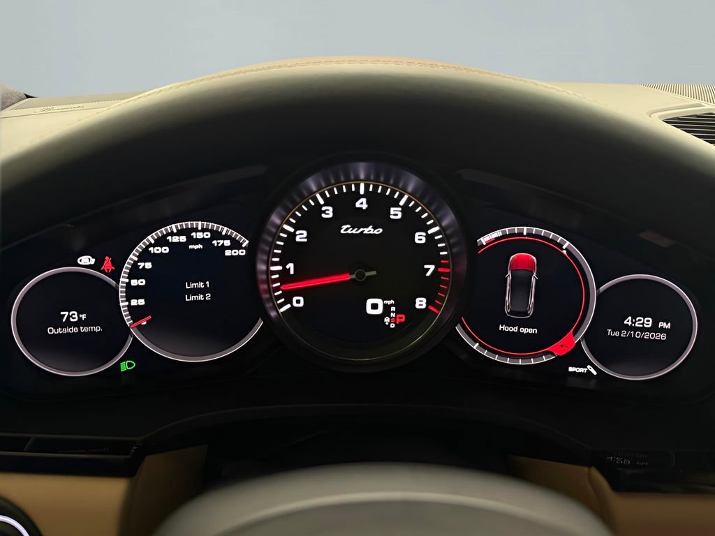 Used 2019 Porsche Cayenne Turbo image 17