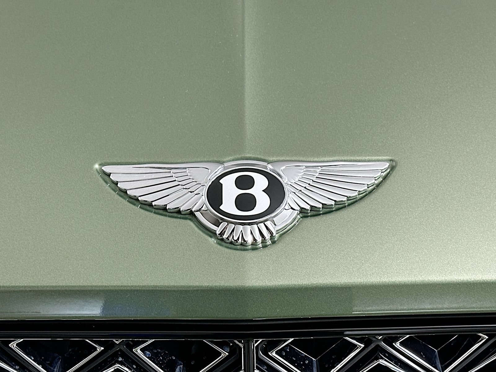 Used 2024 Bentley Continental GT Mulliner AWD/4WD image 48