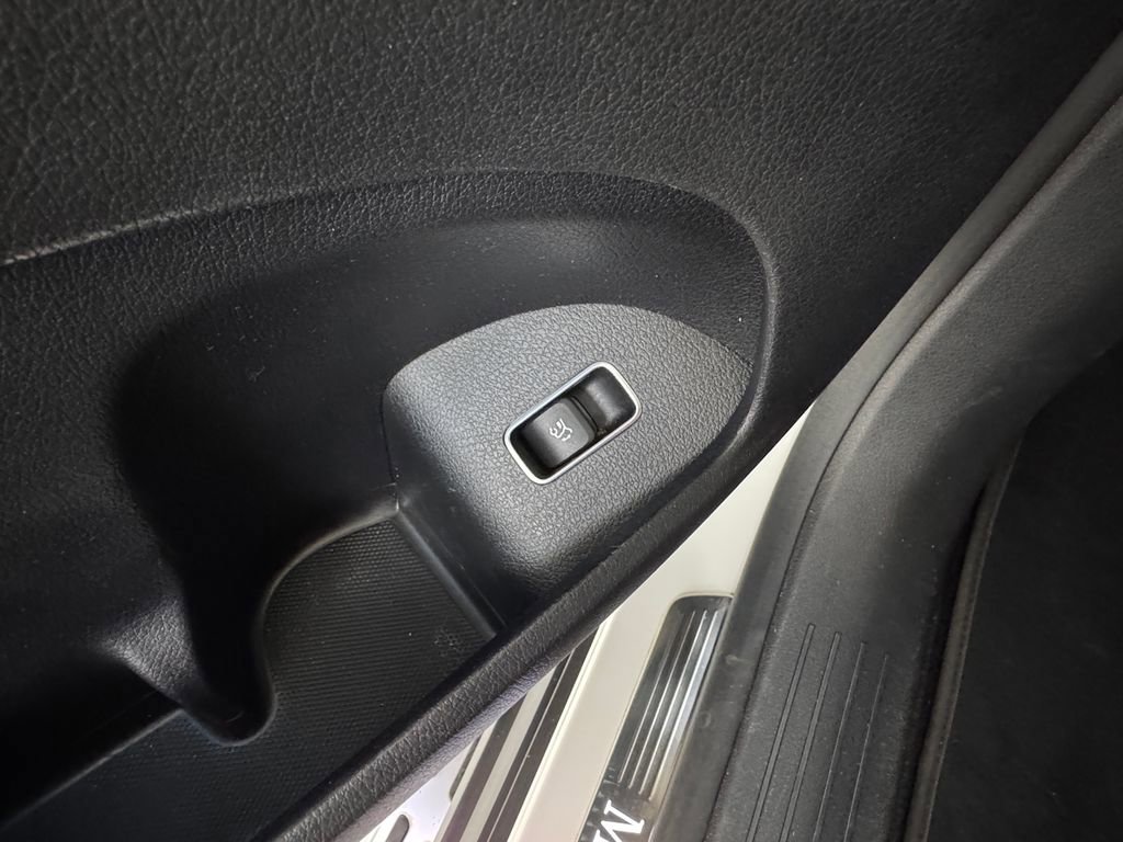 Used 2022 Mercedes-Benz GLS 450 4MATIC image 27