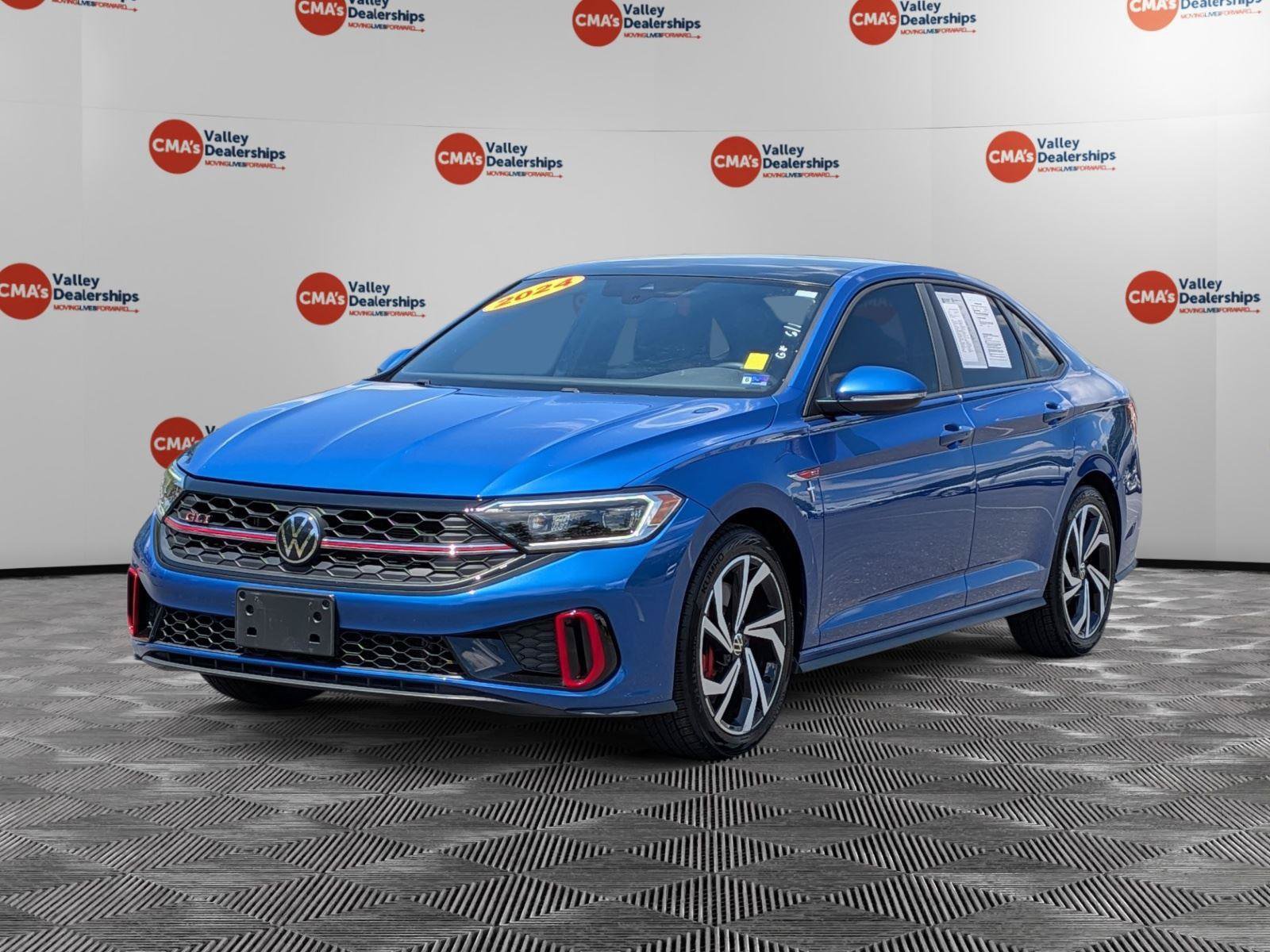 Used 2024 Volkswagen Jetta GLI Autobahn FWD image 3