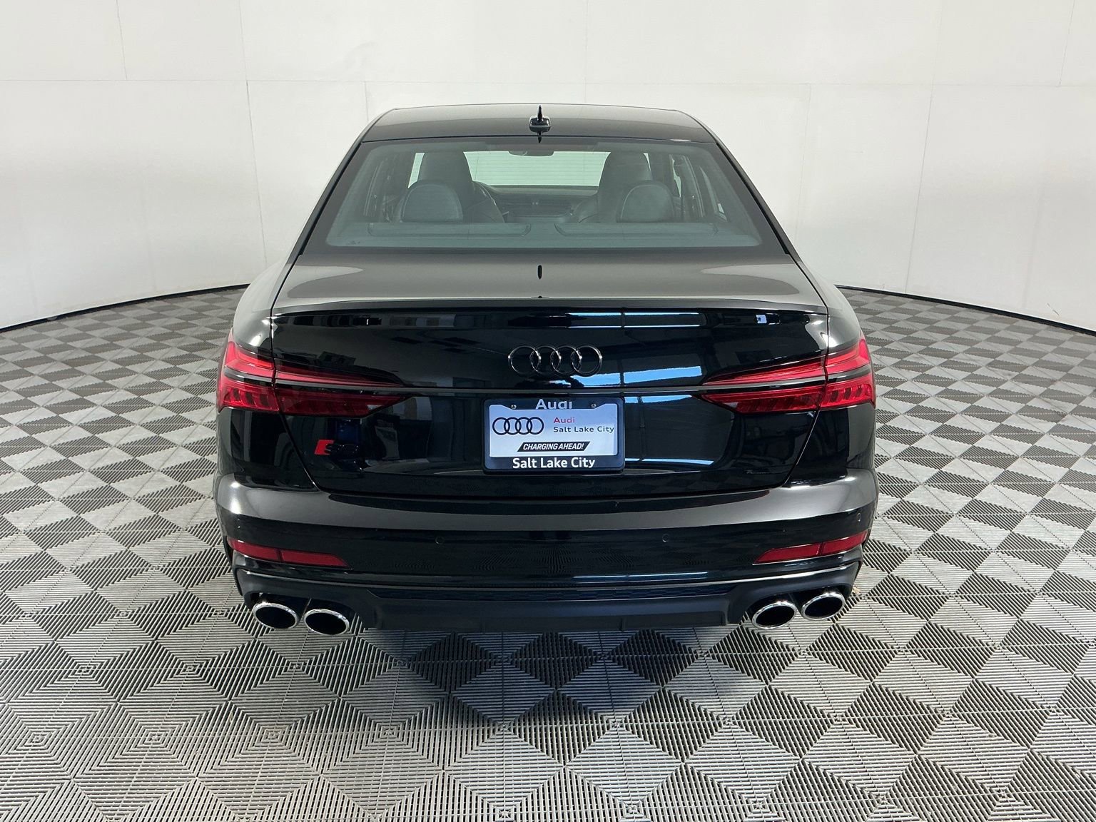 Used 2022 Audi S6 Prestige AWD/4WD image 6