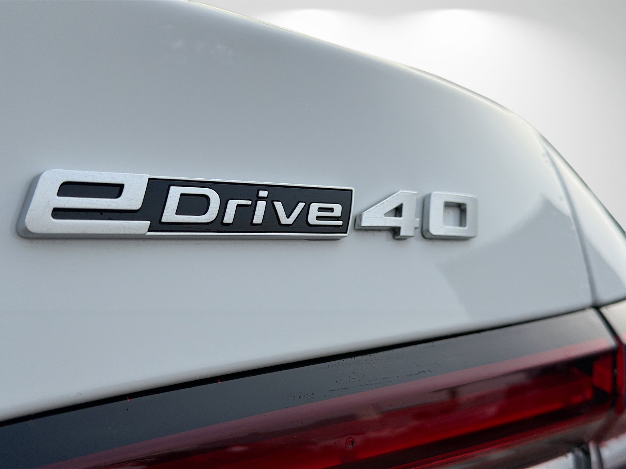 New 2026 BMW i5 eDrive40 image 11