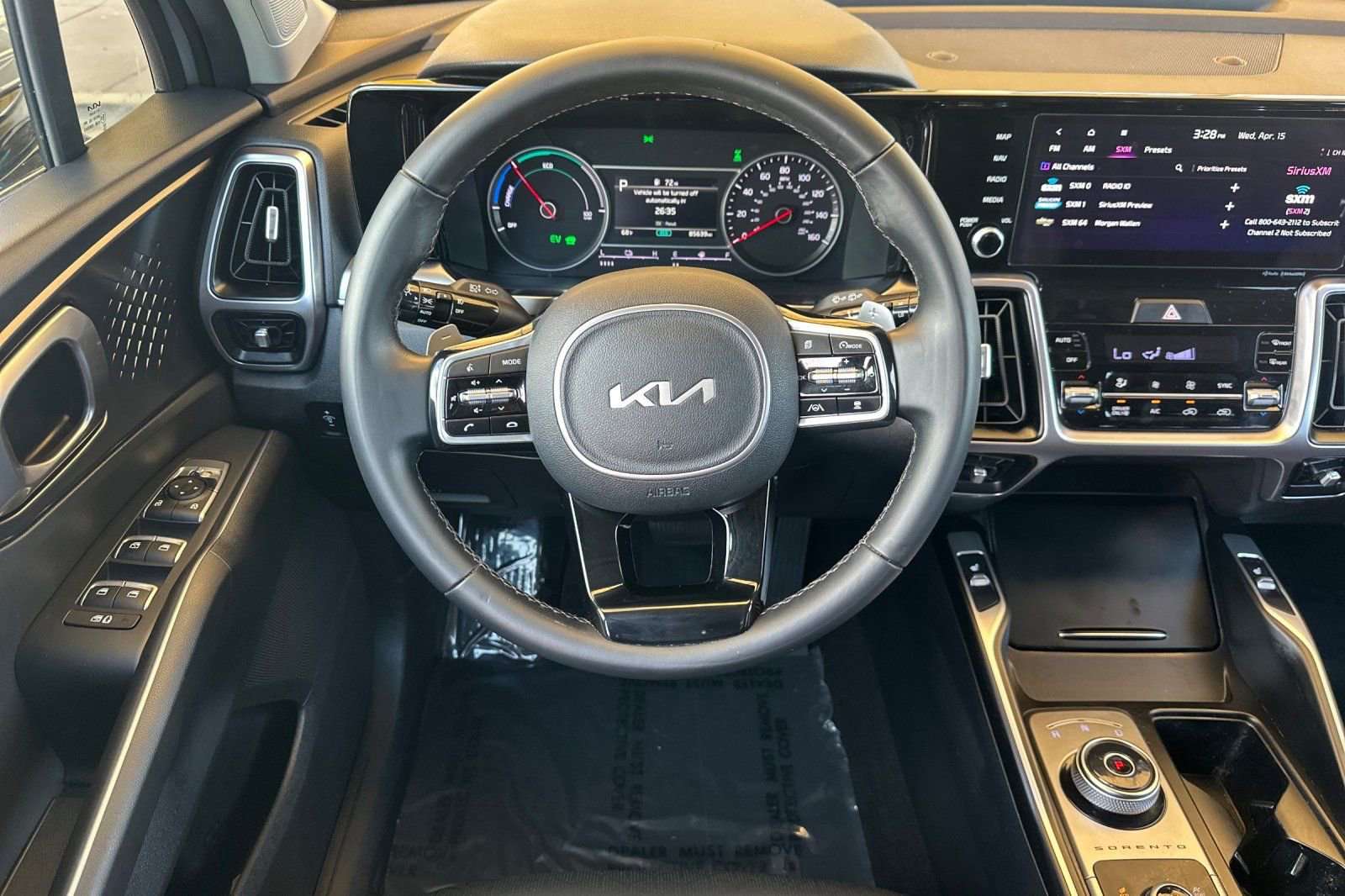 Used 2022 Kia Sorento EX w/ Panoramic Sunroof Package AWD/4WD image 17