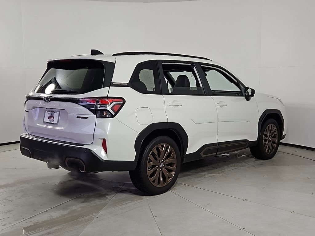 Used 2025 Subaru Forester Sport image 7