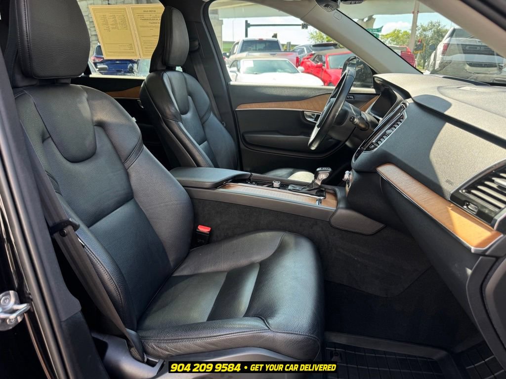 Used 2022 Volvo XC90 T6 Momentum w/ Advanced Package AWD/4WD image 39