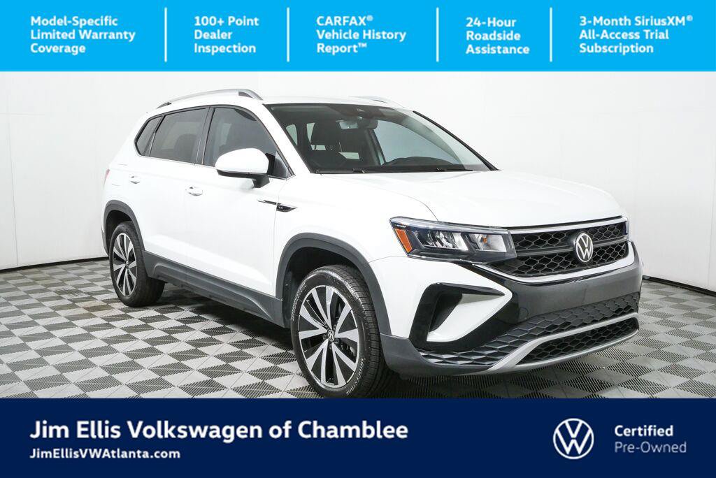 Certified 2023 Volkswagen Taos SE FWD image 1