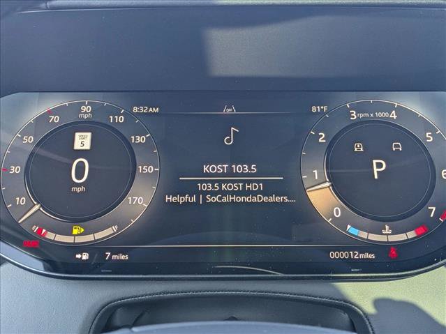 New 2026 Land Rover Range Rover Long Wheelbase SE AWD/4WD image 11