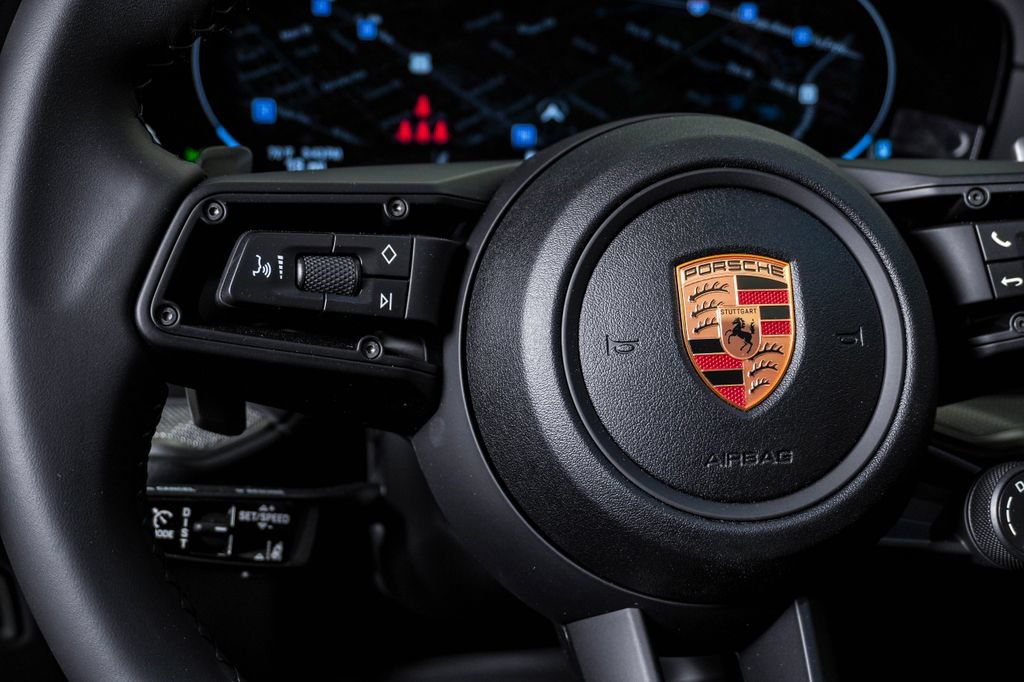 New 2026 Porsche Cayenne AWD/4WD image 19