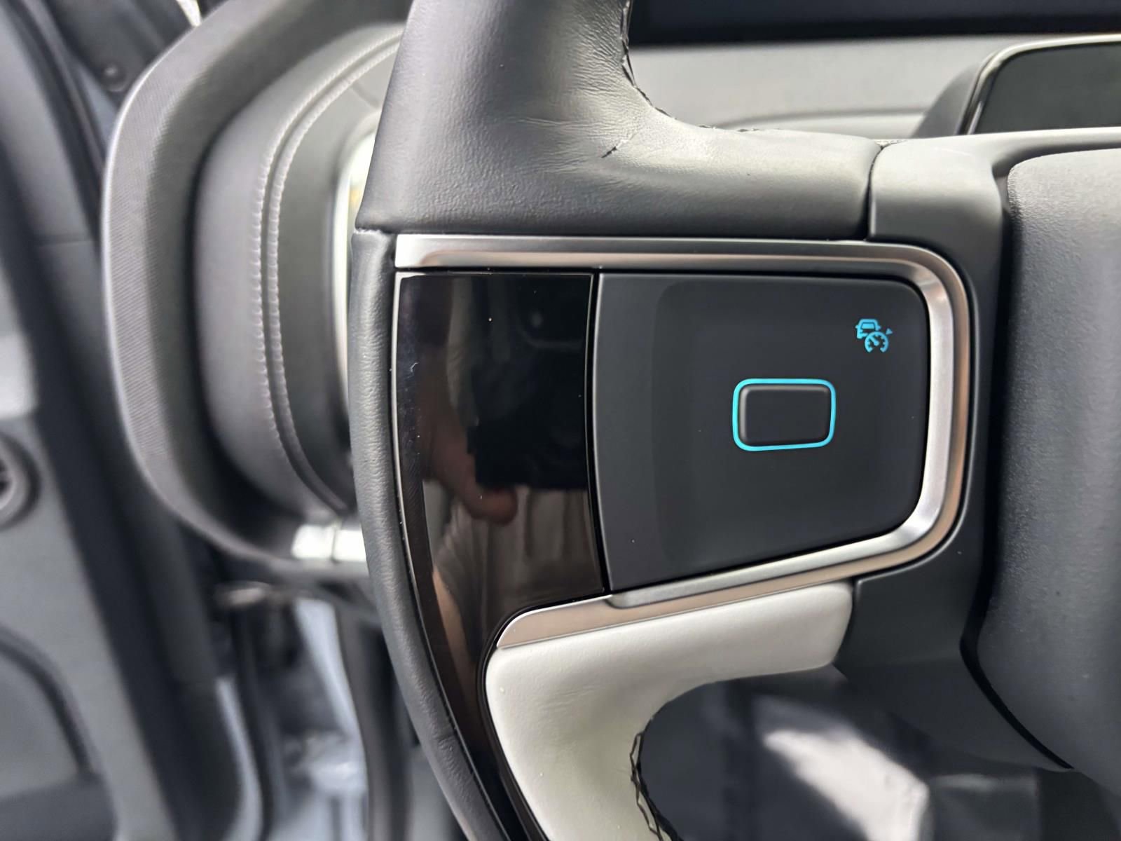 Used 2025 Ford Expedition Platinum w/ Platinum Ultimate Package image 19