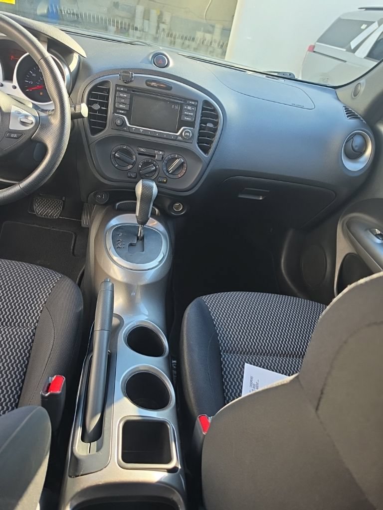 Used 2017 Nissan Juke S FWD image 17