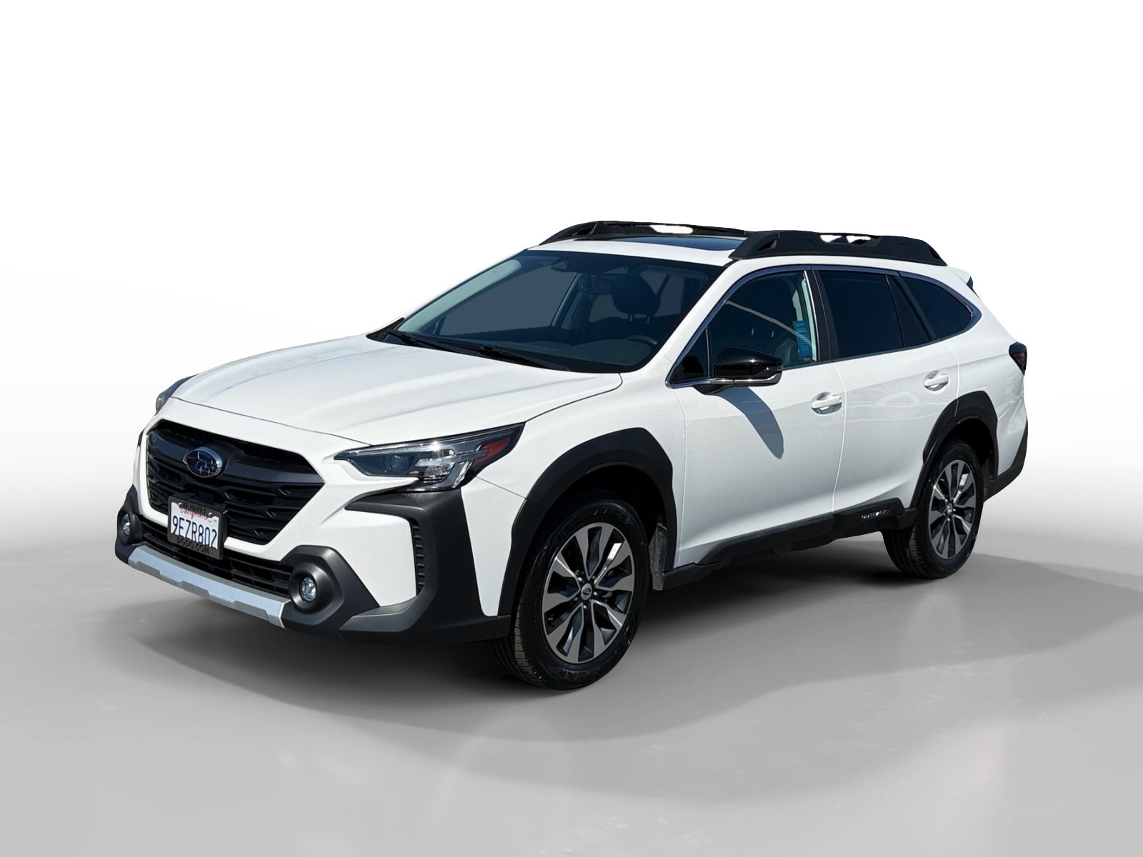Used 2023 Subaru Outback Limited XT image 1