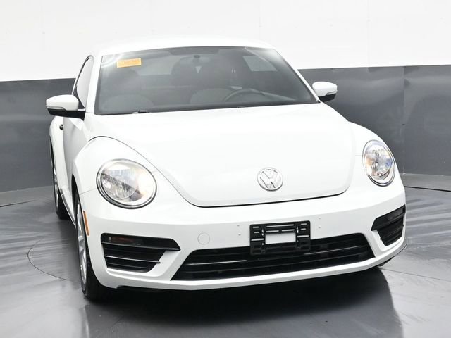 Used 2017 Volkswagen Beetle 1.8T S image 11