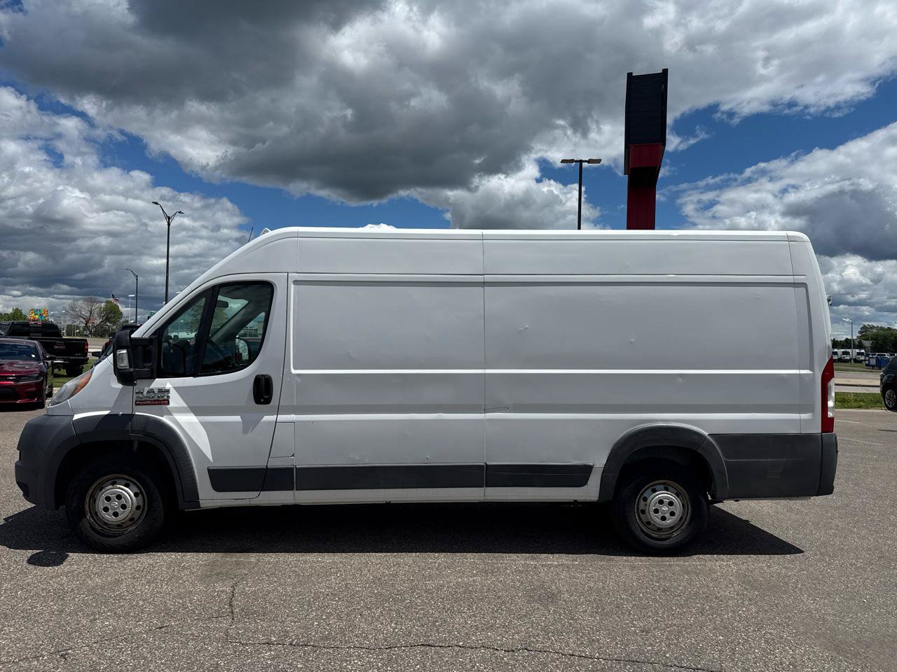 Used 2015 RAM ProMaster 3500 w/ Mopar Trailer Tow Group FWD image 2