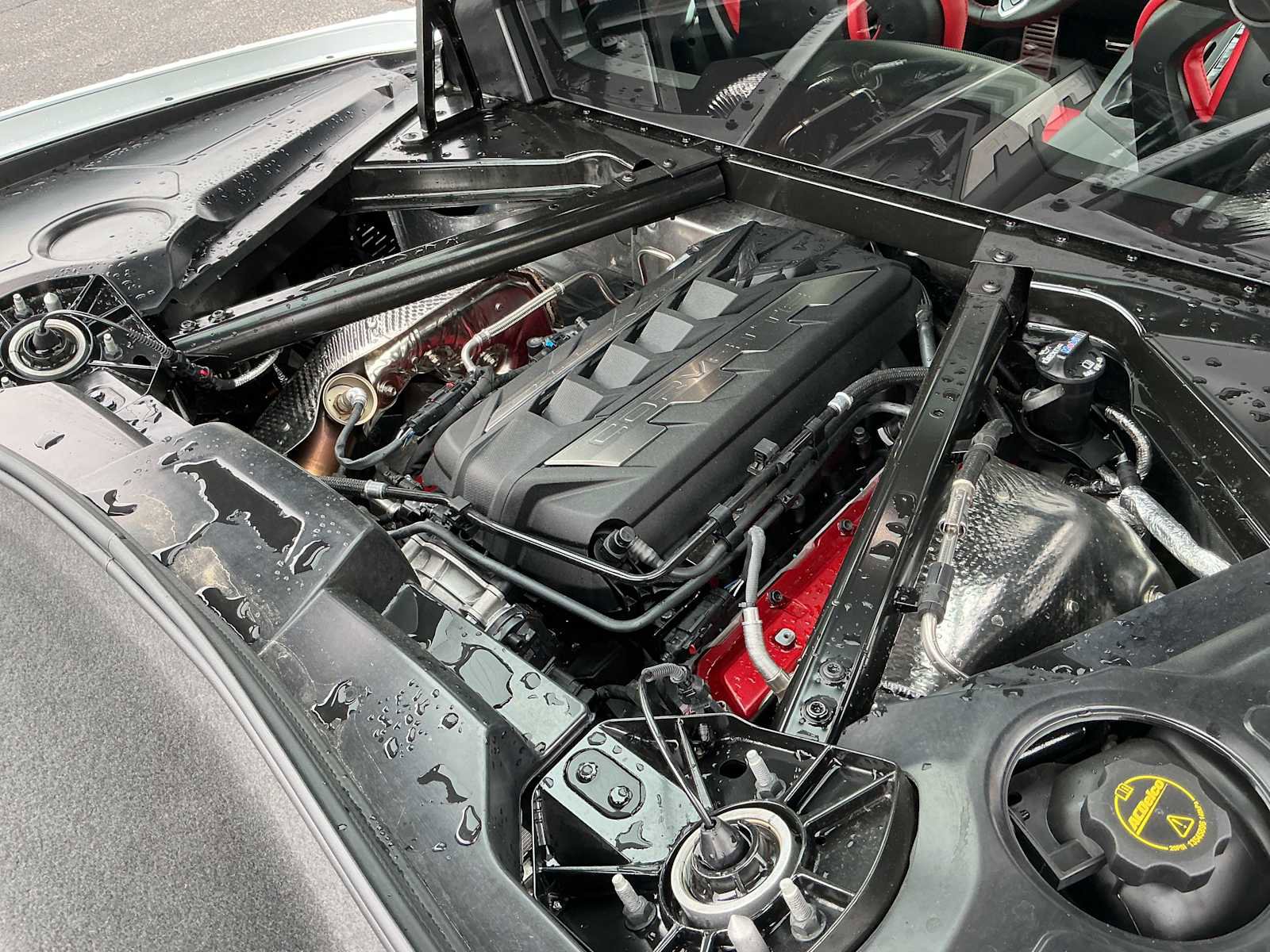 Used 2024 Chevrolet Corvette Stingray Coupe w/ 1LT image 27