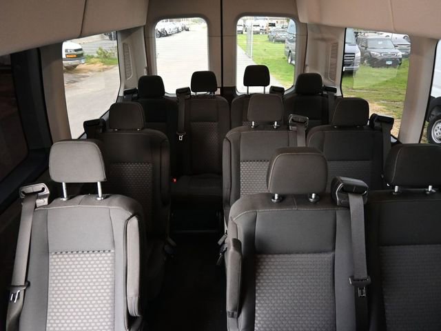 Used 2023 Ford Transit 350 XLT RWD image 27