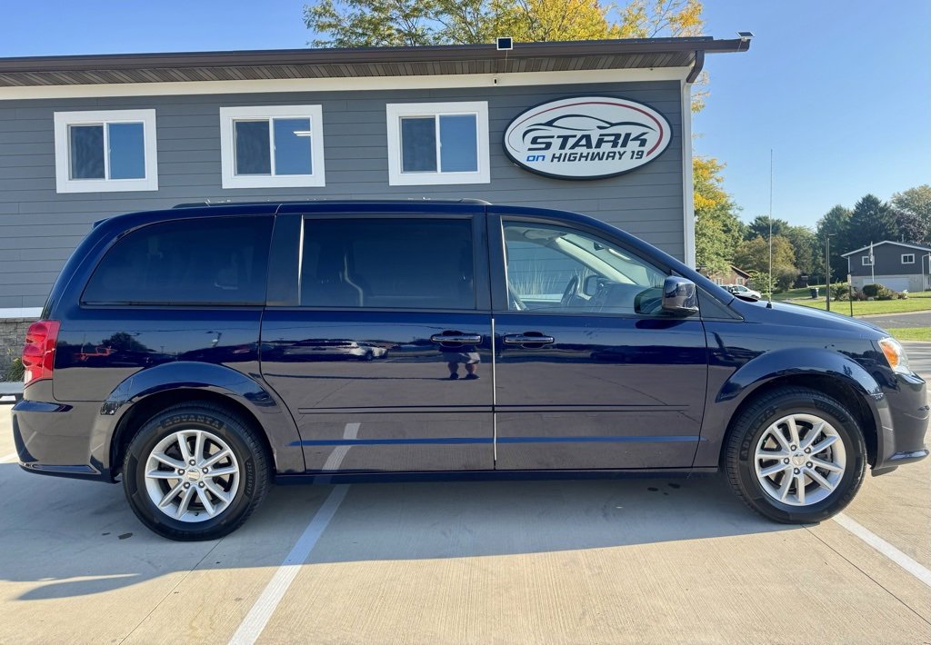 Used 2015 Dodge Grand Caravan SXT w/ UConnect Hands-Free Group