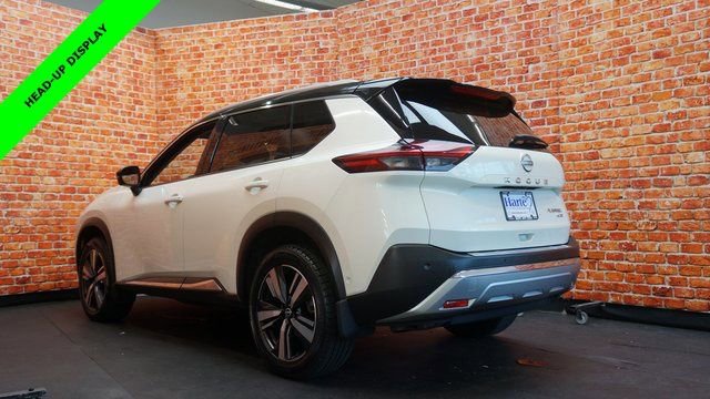 Certified 2022 Nissan Rogue Platinum w/ Head-Up Display Package image 5