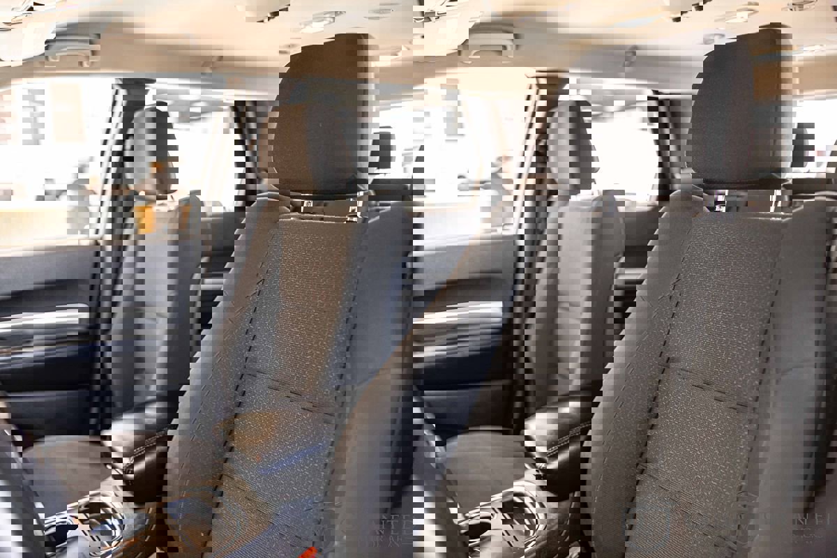 Used 2017 Dodge Durango SXT w/ Quick Order Package 23B RWD image 17