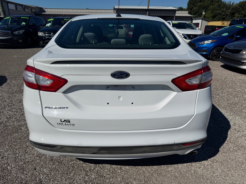 Used 2016 Ford Fusion S w/ Equipment Group 101A FWD image 5