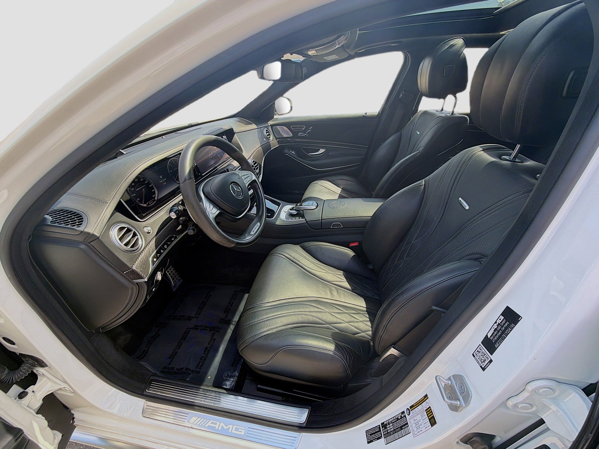 Used 2015 Mercedes-Benz S 63 AMG 4MATIC Sedan image 19