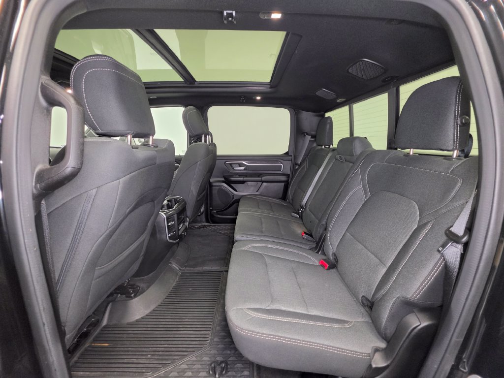 Used 2020 RAM 1500 Big Horn AWD/4WD image 5