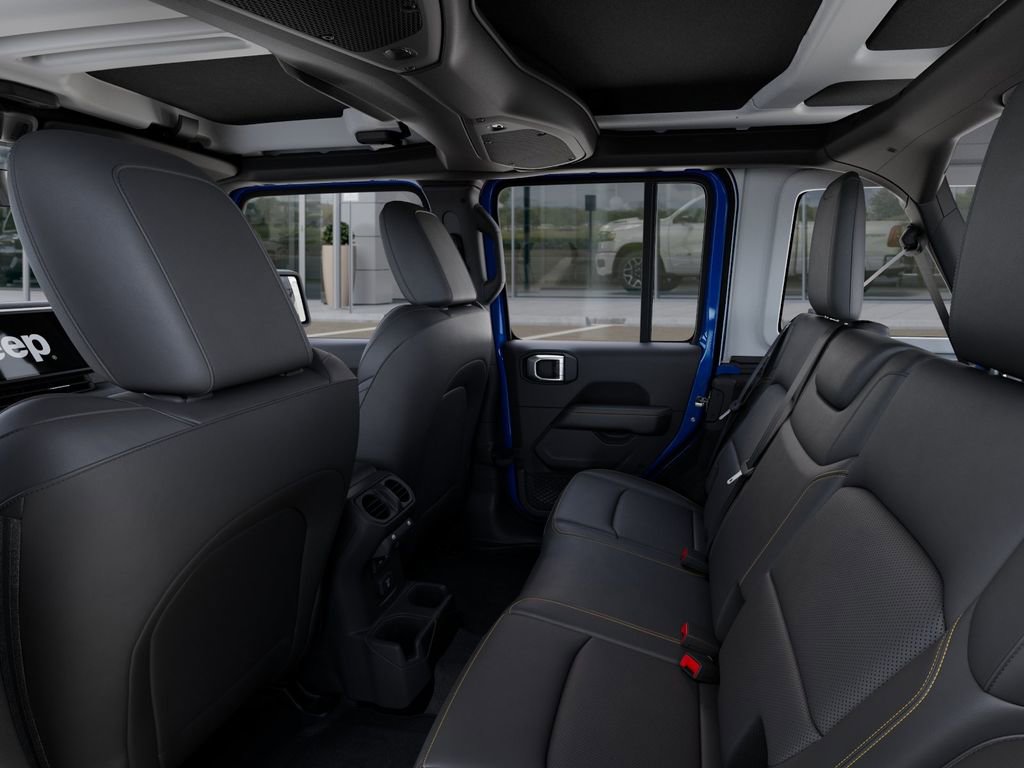 New 2025 Jeep Wrangler Sahara w/ Technology Group AWD/4WD image 23