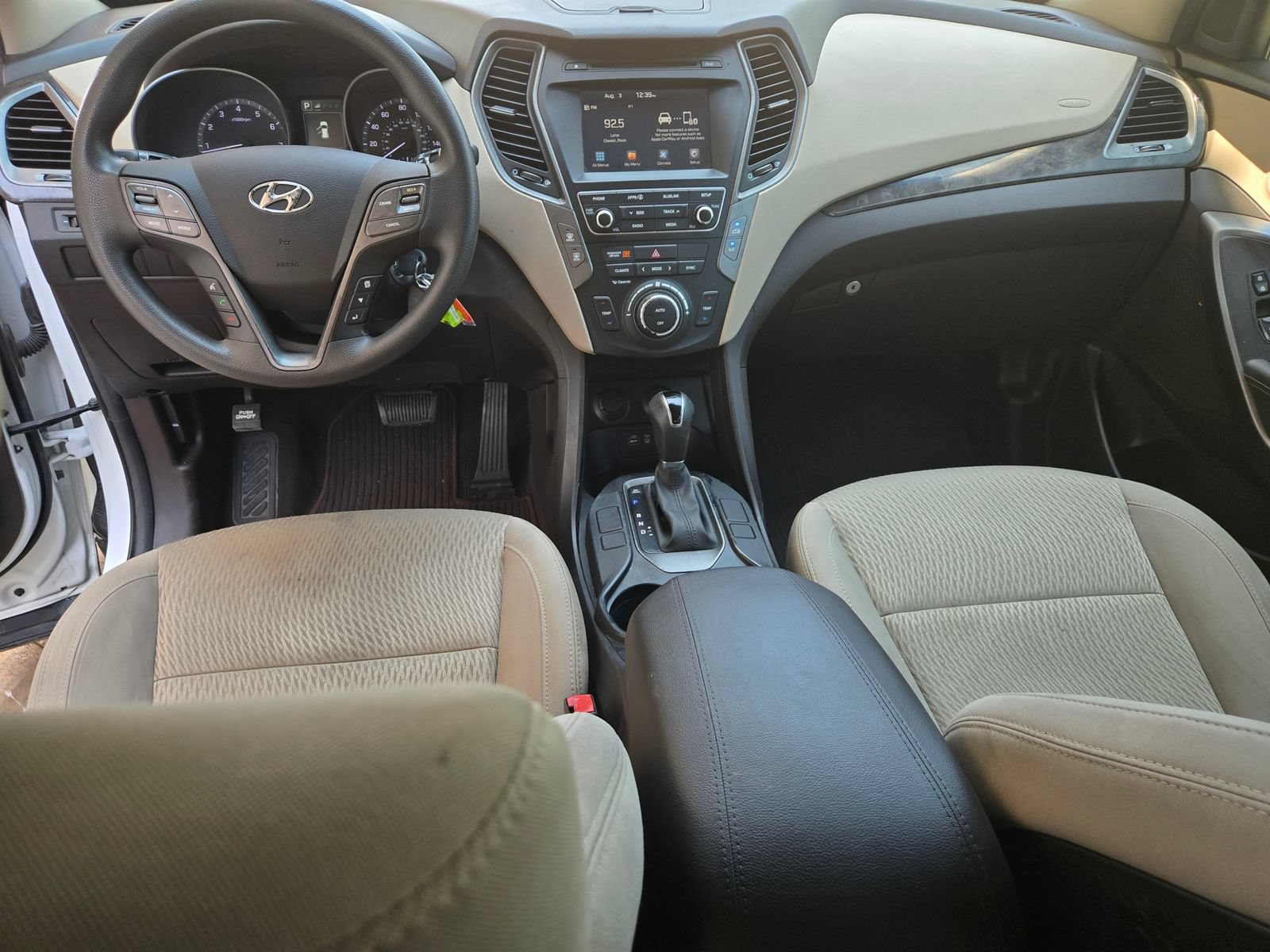 Used 2017 Hyundai Santa Fe Sport FWD image 8