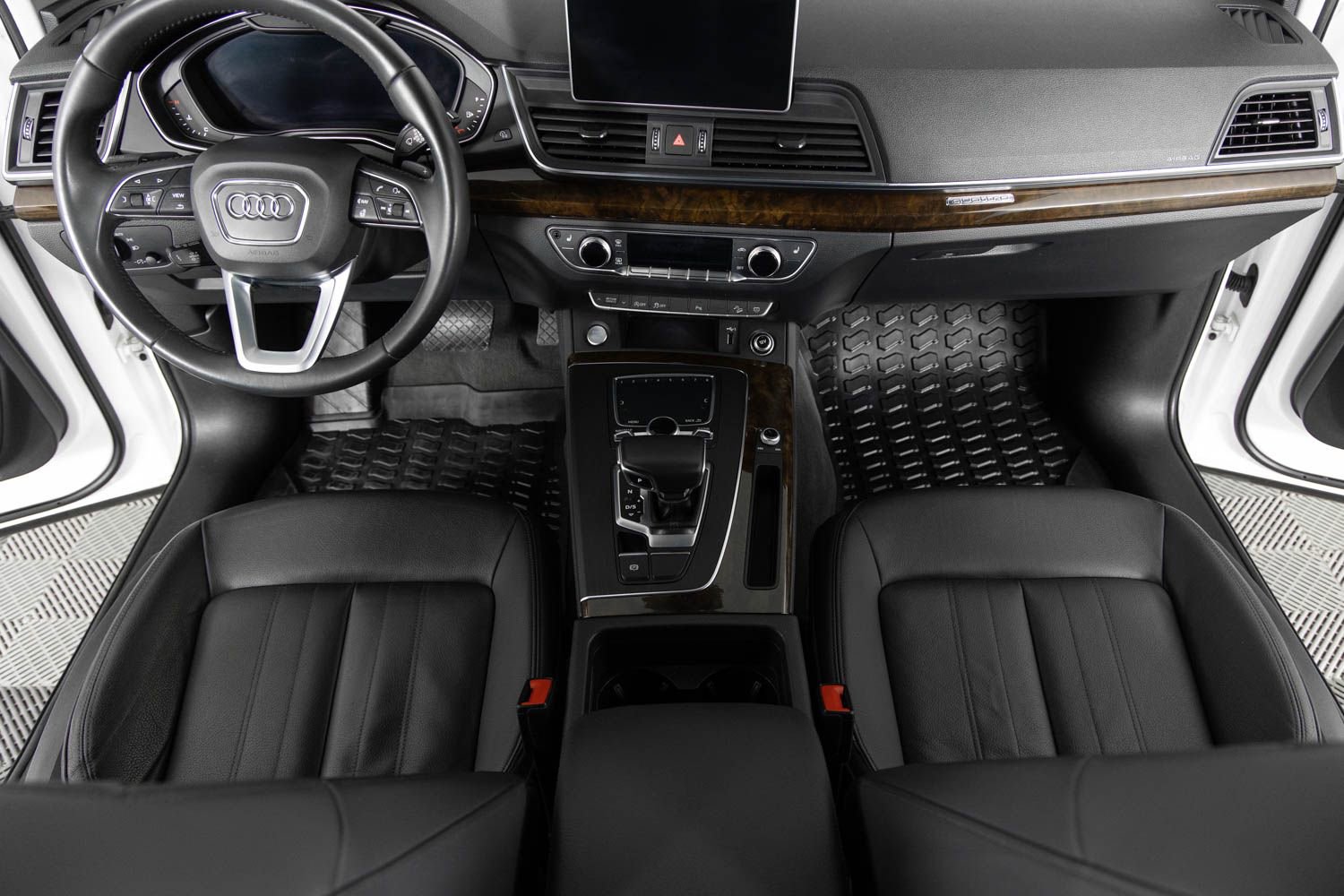 Used 2020 Audi Q5 2.0T Premium Plus w/ Premium Plus Package image 37