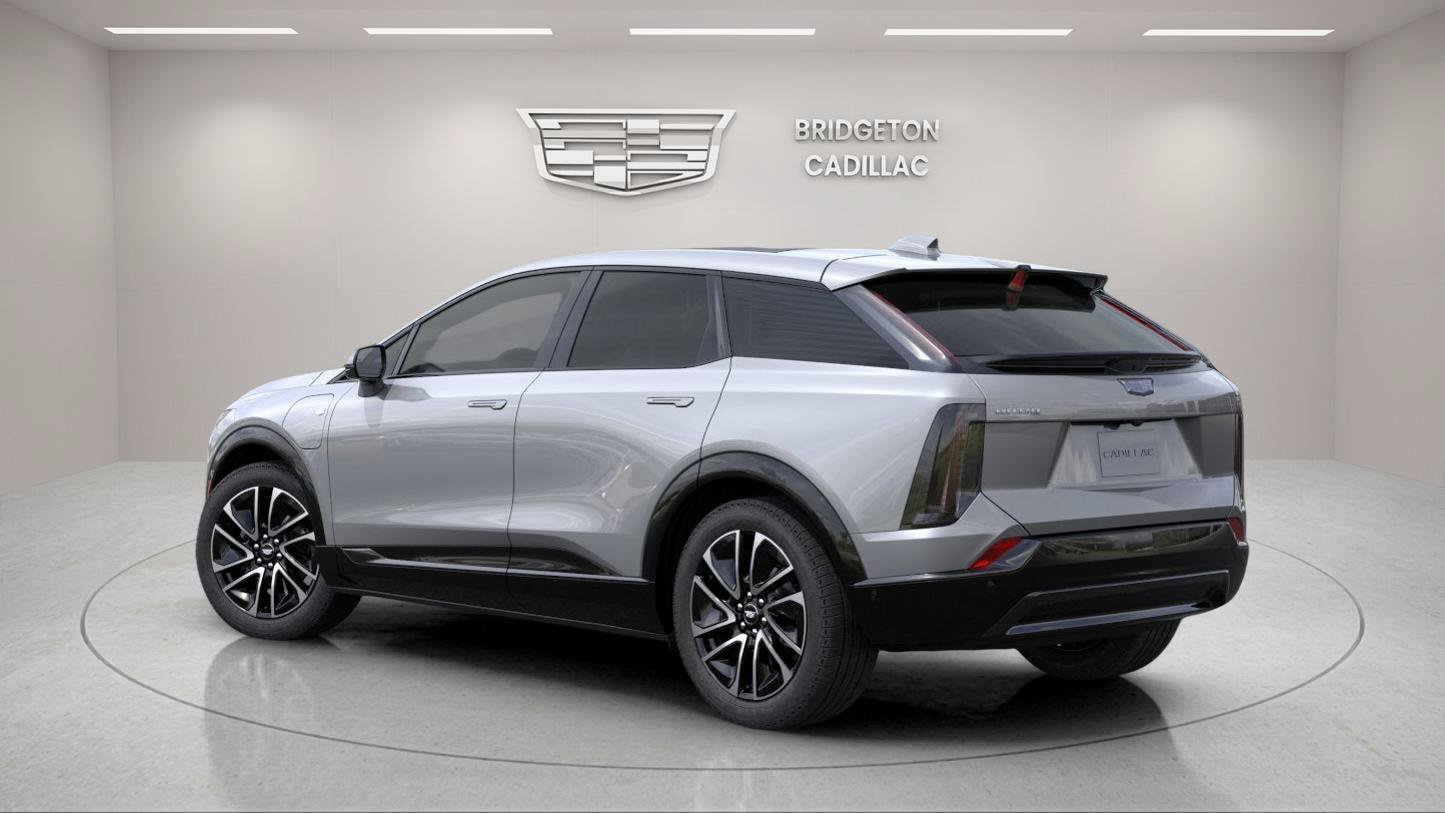 New 2027 Cadillac Optiq Sport w/ LPO, Floor Liner Package AWD/4WD image 7