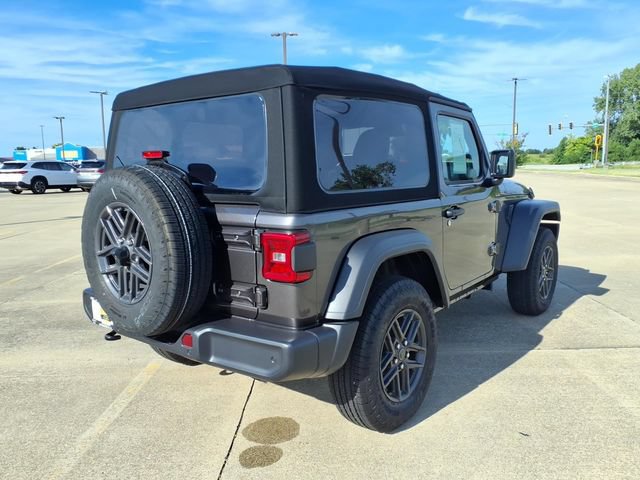 Used 2024 Jeep Wrangler Sport AWD/4WD image 21