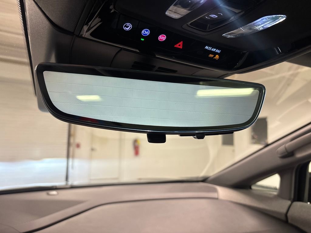 New 2026 Cadillac Optiq Sport 1 image 43