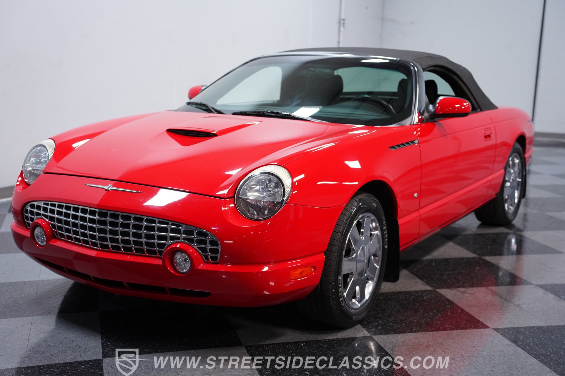 Used 2003 Ford Thunderbird RWD image 16