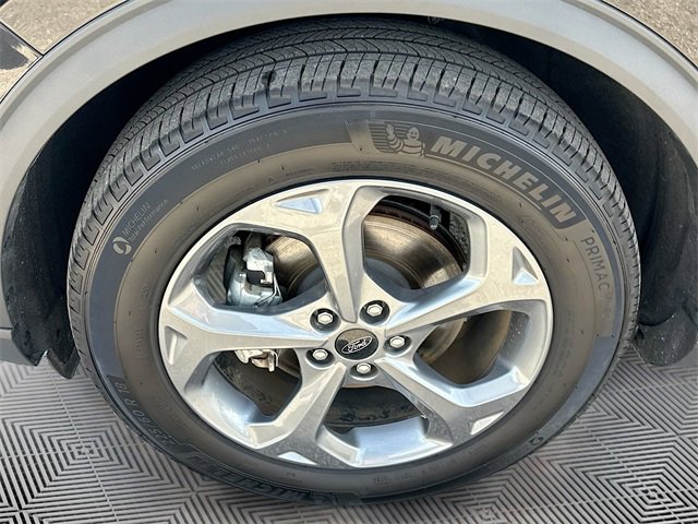Used 2025 Ford Escape ST-Line w/ Equipment Group 301A image 29