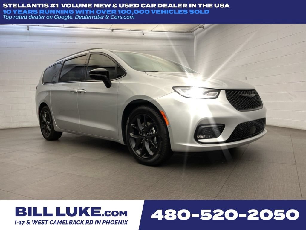 New 2026 Chrysler Pacifica Select FWD video 1