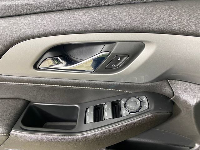 Certified 2023 Chevrolet Traverse LT w/ LT Premium Package image 14