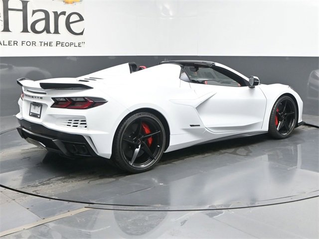 New 2026 Chevrolet Corvette E-Ray w/ Stealth Interior Trim Package image 29