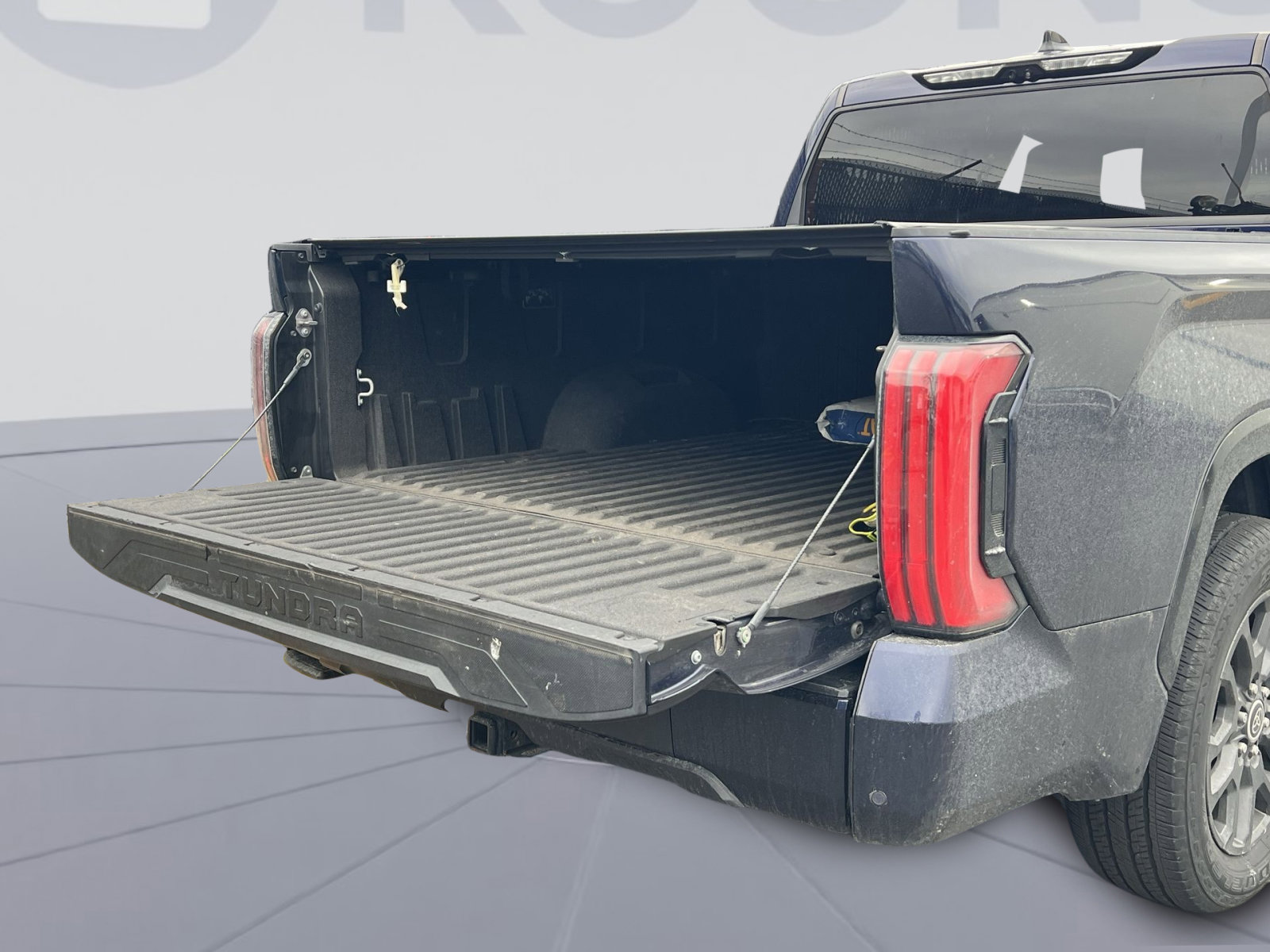 Used 2022 Toyota Tundra Platinum image 23