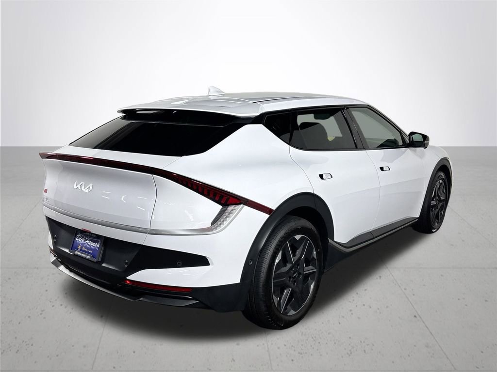 New 2025 Kia EV6 Light w/ Light LR Technology Package image 6